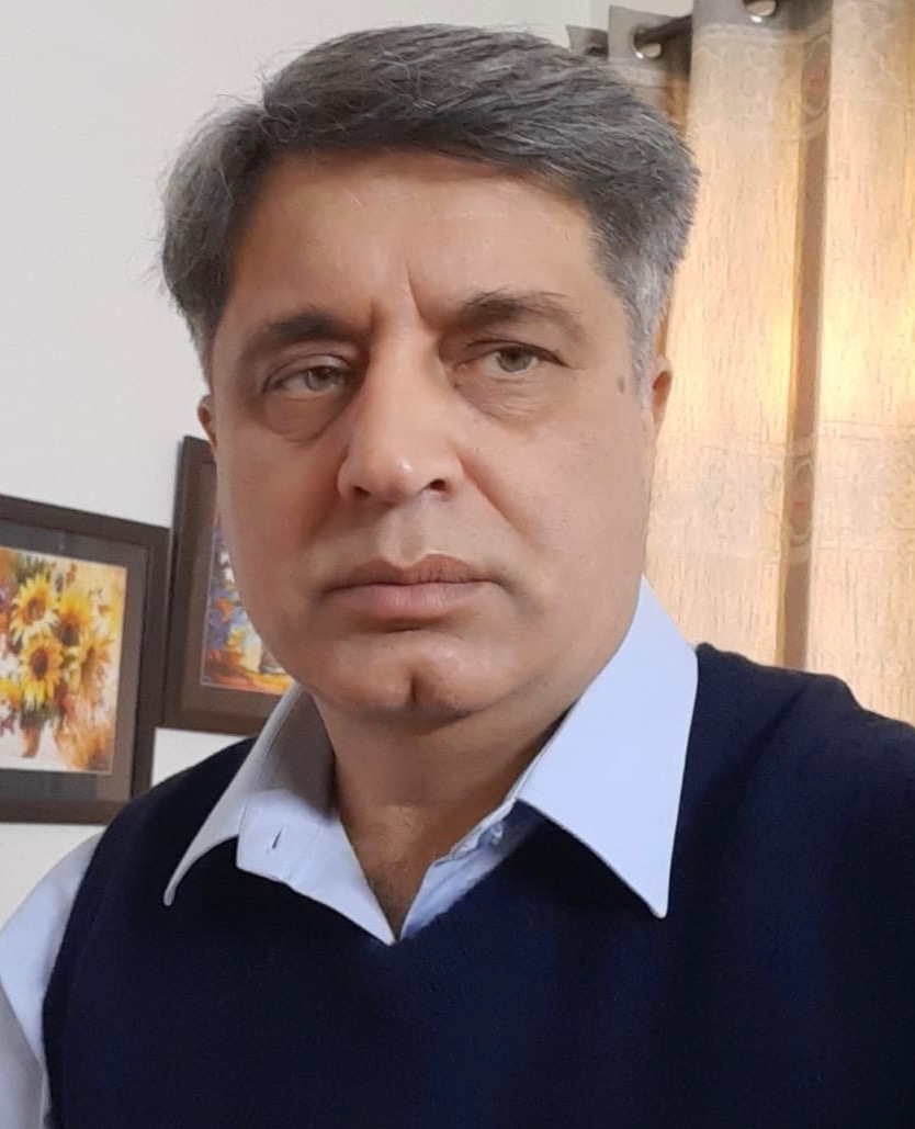 Photo of Dr. Zubair Shah